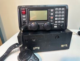 ICOM IC-M802 HF MARINE, MF/HF MARINE TRANSCEIVER