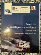 Livre de radiotéléphonie maritime des Escadrilles canadiennes de plaisance 