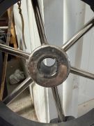 VOLANT EDSON 32 AVEC PILOTE AUTOMATIQUE AUTOHELM