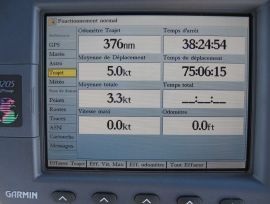 Traceur de cartes couleur Garmin GPSMAP 3205 avec capteur GPS