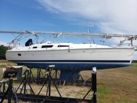 Hunter 33, 33 ft, 2007, Namast V -  taxes payées