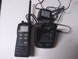 Radio VHF Icom portatif