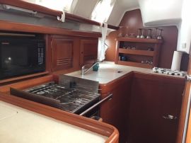 Voilier Beneteau 423, 42.3 ft, 2006, Vertige 1      (taxes non payés)