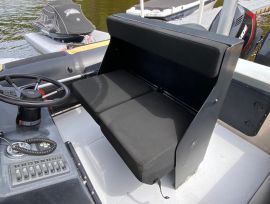 Airsolid 27 pneumatique à fond rigide , 26 pieds, 2015