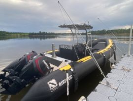 Airsolid 27 pneumatique à fond rigide , 26 pieds, 2015