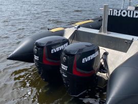 Airsolid 27 pneumatique à fond rigide , 26 pieds, 2015