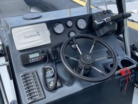 Airsolid 27 pneumatique à fond rigide , 26 pieds, 2015