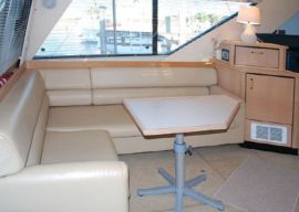 Bayliner 3988, 39 ft, 1997