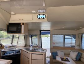 Bayliner 3988, 39 ft, 1997