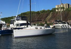 Beneteau First 10R, 34 pieds