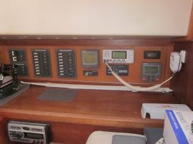 Tanzer 10.5 Pilothouse, 35 ft, 1984, Farouche