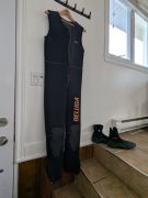 WET SUIT EN NÉOPRÈNE