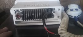 Radio vhf uniden