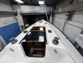 X-99, 33 ft, 1987, en excellent état remis à neuf en 2026