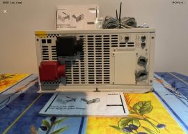 Chargeur Inverter Xantrex freedom 2000