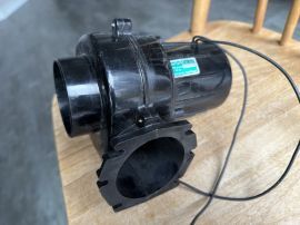 Divers nautiques (tuyaux, huile à lampe, etc.)