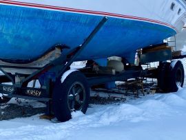 REMORQUE/BER POUR BATEAU MOTEUR OU VOILIER