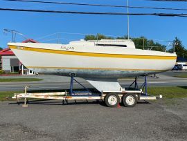 Tanzer 26 , 26 pieds, Le Gitan - en bonne condition