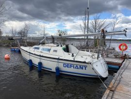 Mirage 27.5, 27.5 pieds, 1987, Défiant