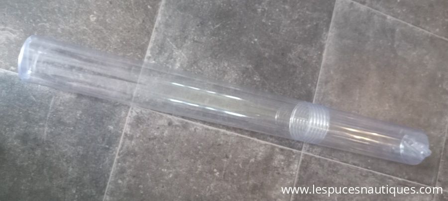 Tube pour cartes