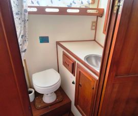Marine Trader Sundeck 36, 36 ft, 1988, Serenity