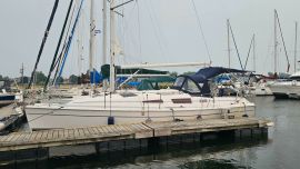 Hunter 33.5, 33.6 ft, 2004, Adhara