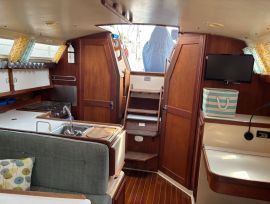Catalina 34 MKll, 34 pieds, 1990, Kalaural   -   (avec plage arrière ouverte)