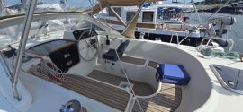 BENETEAU 42 CC , 42 ft, 2003, Lady Min  -  (COCKPIT CENTRAL)