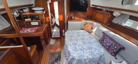 BENETEAU 42 CC , 42 ft, 2003, Lady Min  -  (COCKPIT CENTRAL)