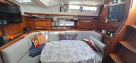 BENETEAU 42 CC , 42 ft, 2003, Lady Min  -  (COCKPIT CENTRAL)