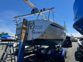 VOILIER JEANNEAU FANTASIA 27, 27 ft, 1984, R Lousse   -    avec REMORQUE