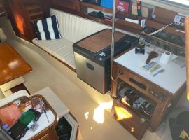 Catalina 30, 30 ft, 1985, Free bird.  