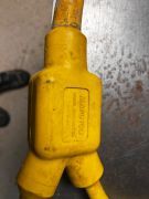 Adaptateur 50 amps a 2 fois 30amp