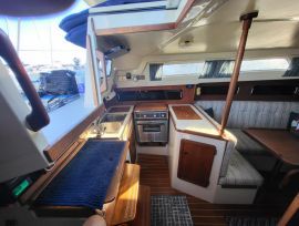 Mirage 35, 35.5 ft, 1985, Kaptation