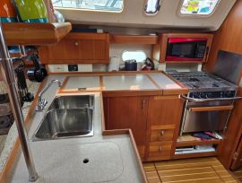 Hunter 410, 41 ft, 1999, Namaste V