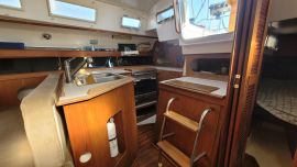 HUNTER 34 , 34 ft, 1984, LA VIE LA VIE   -  TAXES CANADIENNES PAYÉES