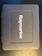 Cache soleil Raymarine