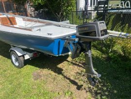 Voilier dériveur MCVay NS modèle 143, 16 pieds, 1985