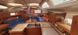Hunter 376, 37 ft, 1998, MasterMind 1