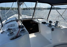  HUNTER 380, 38 ft, 1999, WAIMANALO