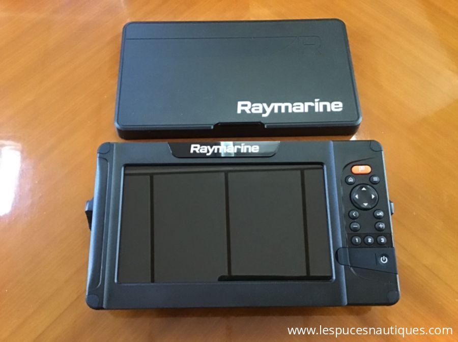 GPS, Lecteur de cartes RAYMARINE élément S 9