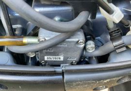 *** Hors-bord '' YAMAHA ''  4 hp, 4 temps , comme neuf ***
