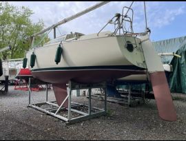 Beneteau 26 First, 26 ft, 1984, Shimna  -  prêt à naviguer !