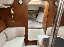 Bénéteau Oceanis 321 , 32.7 ft, 1994, MA BULLE   -   Moteur 2023 | Quai - Place à quai garantie au CVDM & +