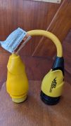 Marinco EEL Adaptateur Pigtail P504-30, 50A 125/250V Mâle vers 30A 125V Femelle 
