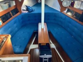 Hunter 28.5, 29 pieds, 1988, Miraki   -  moteur Nanni 2023, voiles récentes