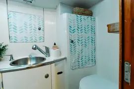 Voilier Jeanneau SunOdyssey 42 pieds, 1999 |version convertible 3-4 cabines, 42 pieds, 1999, Malik