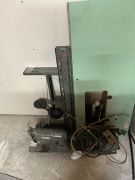 Machine à coudre industrielle 