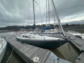 Voilier C&C 35 mkiii, 35 ft, 1987, Vive      + place à quai