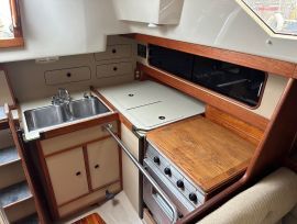 Voilier C&C 35 mkiii, 35 ft, 1987, Vive      + place à quai